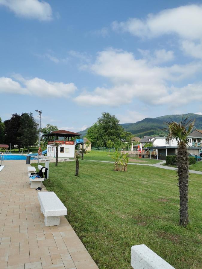 Schuttig Apartment Elzach Bagian luar foto